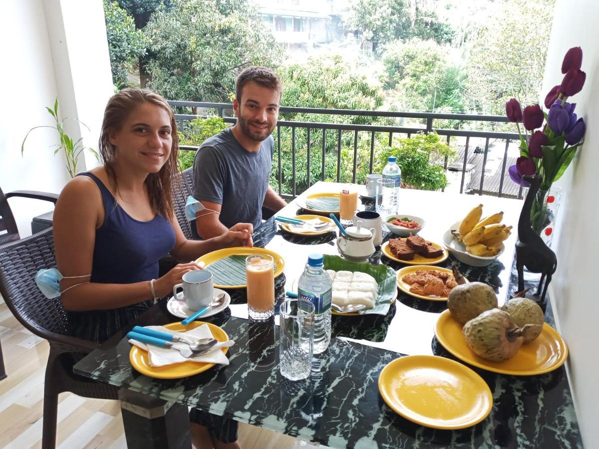 Kelum Homestay Канди Экстерьер фото